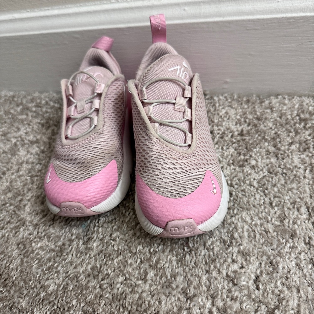 Nike 270 air max girl 9c